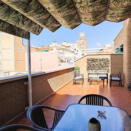 Apartamentos Turisticos Seviro Madrid Bagian luar foto
